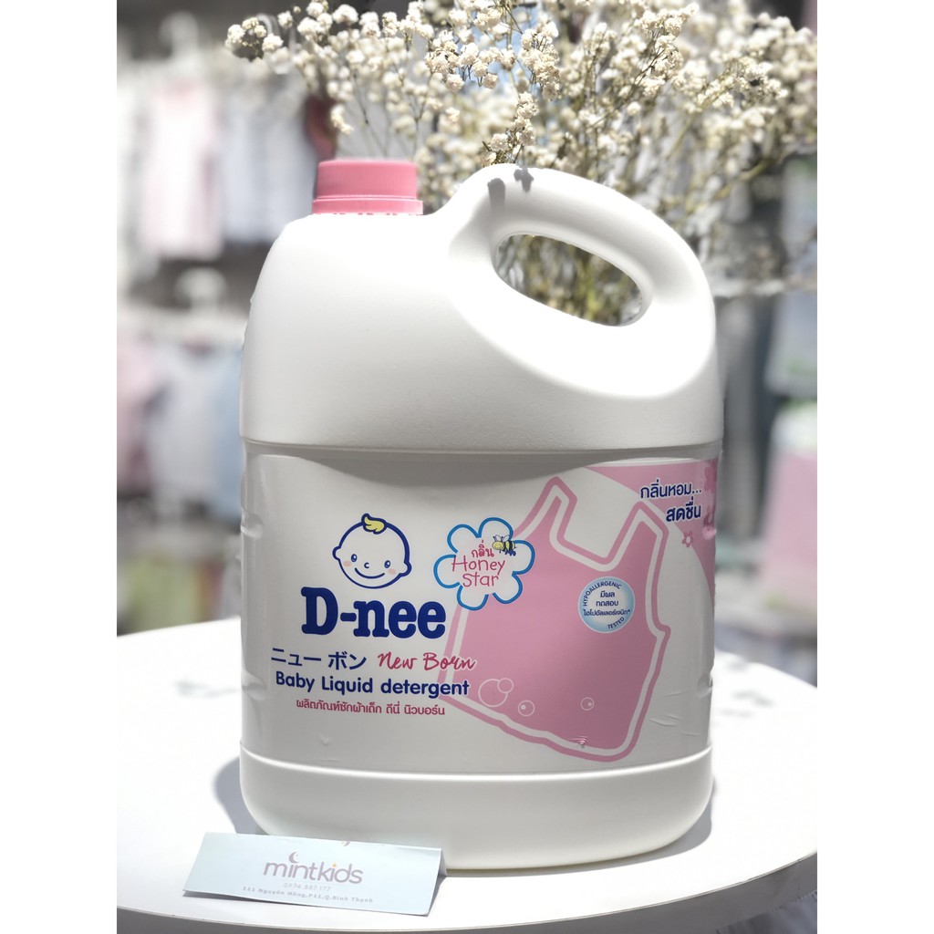 Nước giặt xả vải Dnee 3000ml màu trắng, tím, hồng