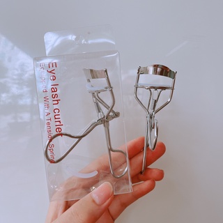 Kẹp Bấm Mi Eye Lash Curler vỏ chữ đỏ sử dụng để bấm mi cong dùng trong makeup