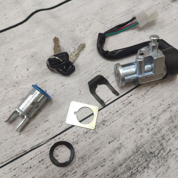 Ổ Khóa Xe Dream Wave 2 Cạnh Chuẩn Zin, Ổ Khóa Điện Và Khóa Cốp ( Kèm 2 Chìa Khóa ) Dùng Cho Dream Và Wave