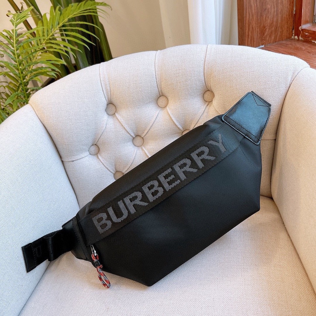 Túi Đeo Chéo Burberry Thời Trang Sang Trọng Cho Nam Nữ