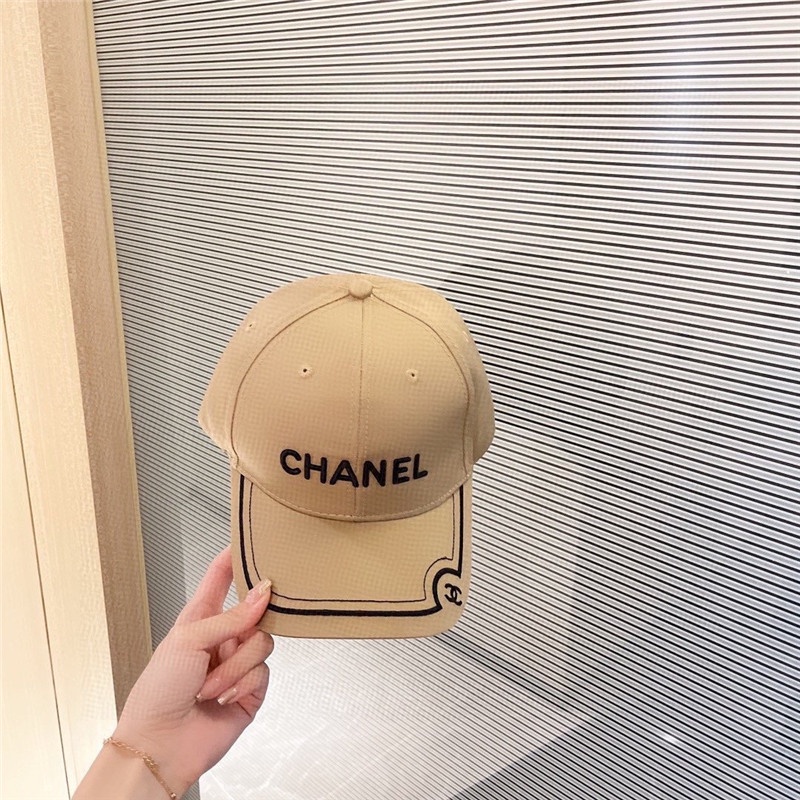 Mũ Lưỡi Trai Thể Thao Chống Nắng Họa Tiết Chanel Cá Tính Cho Nam Và Nữ