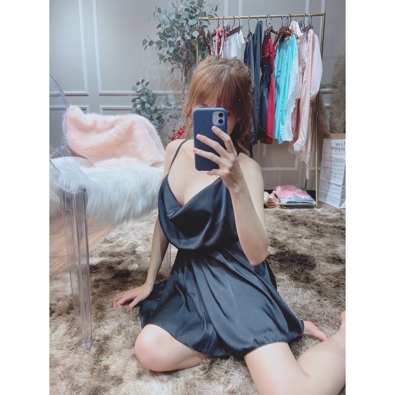 Váy ngủ nữ, váy 2 dây cổ đổ hở lưng chất lụa satin, có kèm quần ngắn bên trong, phom váy đẹp, gợi cảm cho phái nữ | BigBuy360 - bigbuy360.vn