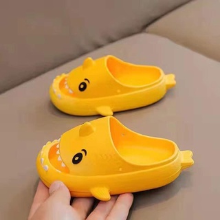 dép cá mập