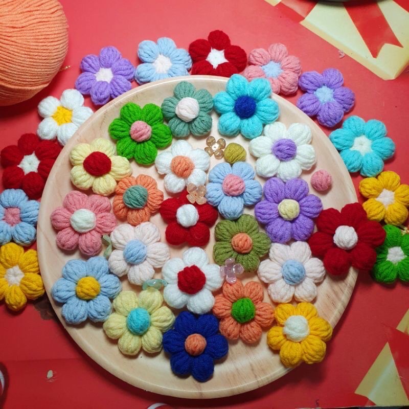 Hoa len handmade