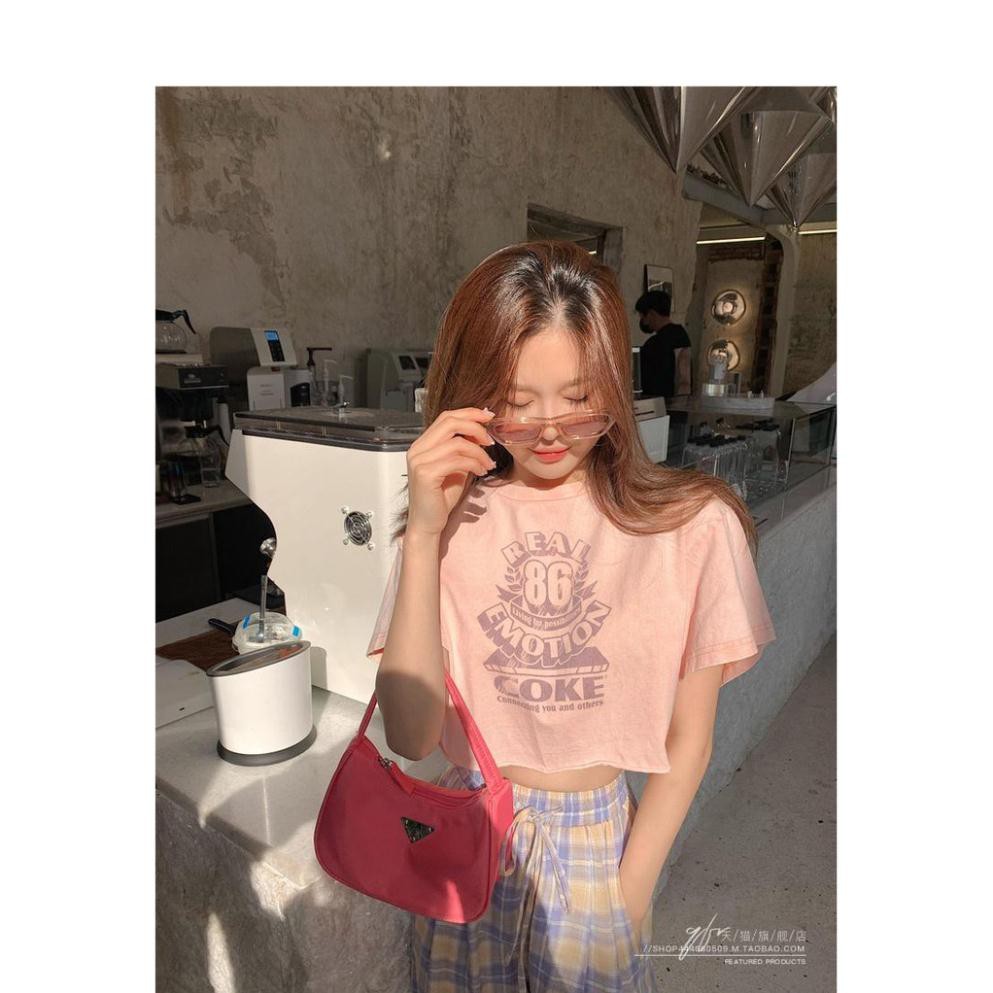 Áo thun Croptop Ulzzang, áo phông form rộng ACR8 | BigBuy360 - bigbuy360.vn