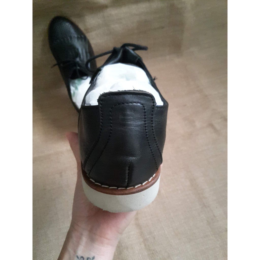 Giày loafer cá tính