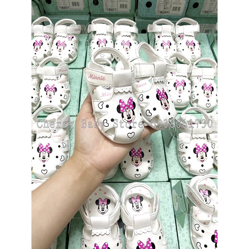 Sandal minnie bé gái màu trắng xuất dư