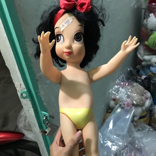Búp bê Tuyết