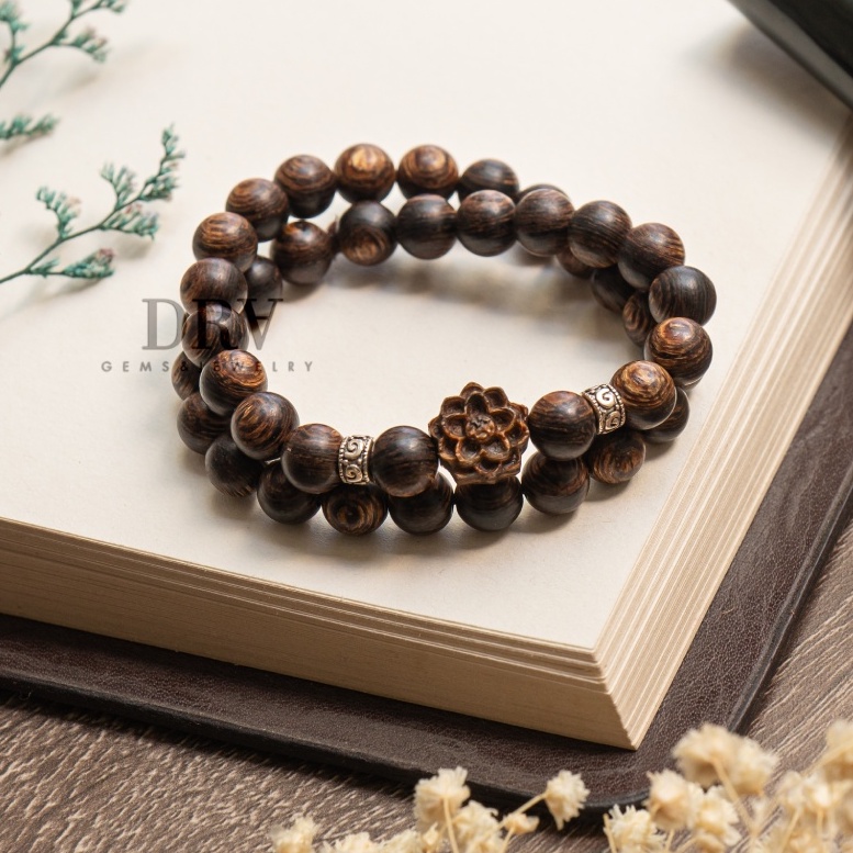 Chuỗi Vòng Tay Trầm Hương Sánh Chìm Mix Charm Hoa Sen Sánh Nữ Tính