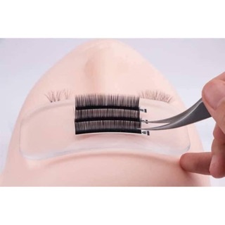 Đế silicon dán line mi