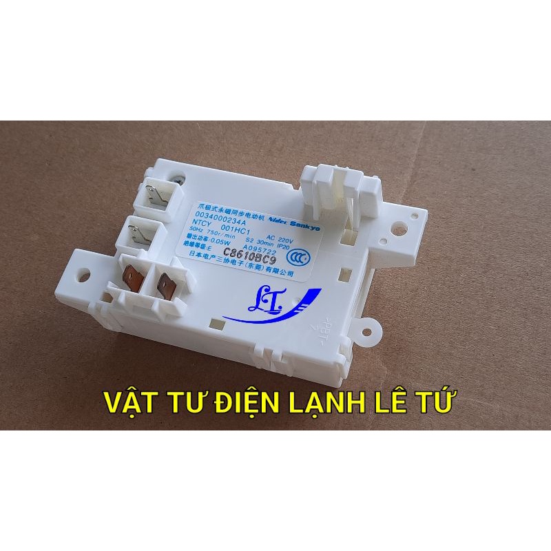 Công tắc  máy giặt TOSHIBA 4 dây Model : A800-A820-E920