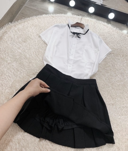 ❄️Chân váy dập ly to kèm lot quần vnxk 🔆 | BigBuy360 - bigbuy360.vn