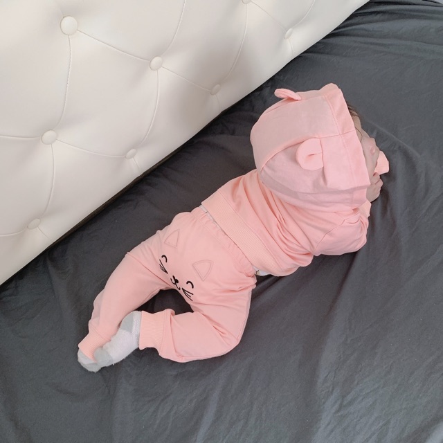 Bộ nỉ Carter 3 chi tiết