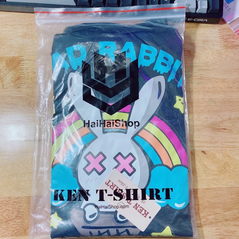 Áo Khoác Cổ Bẻ Thỏ Kem in KTS Form Rộng Dù 2 Lớp Phong Cách LocalBrand | BigBuy360 - bigbuy360.vn