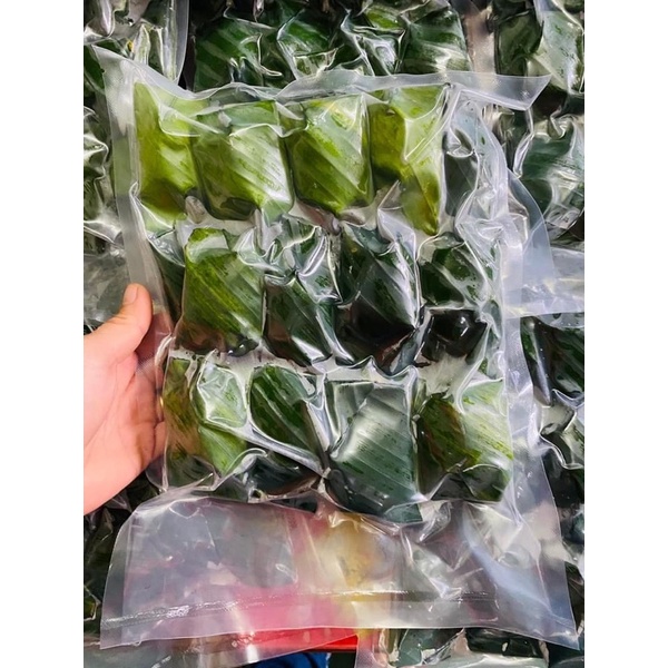 Bánh ít Huế nhân tôm thịt ( chỉ giao hỏa tốc ở Hà Nội)