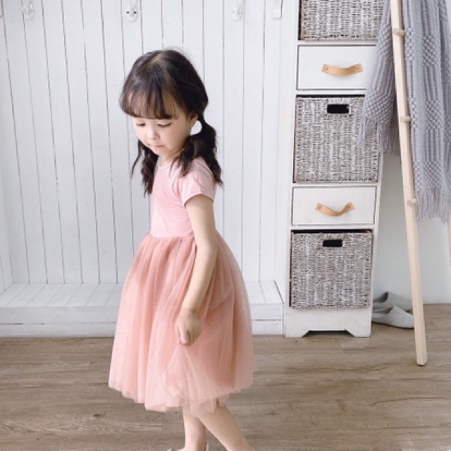 Váy công chúa Hàn Quốc cho bé
