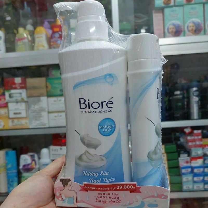 SỮA TẮM BIORE 530G,HƯƠNG SỮA NGỌT NGÀO TẶNG CHAI NHỎ 200G,CHIẾT XUẤT SỮA CHUA CHO DA ẨM MỊN
