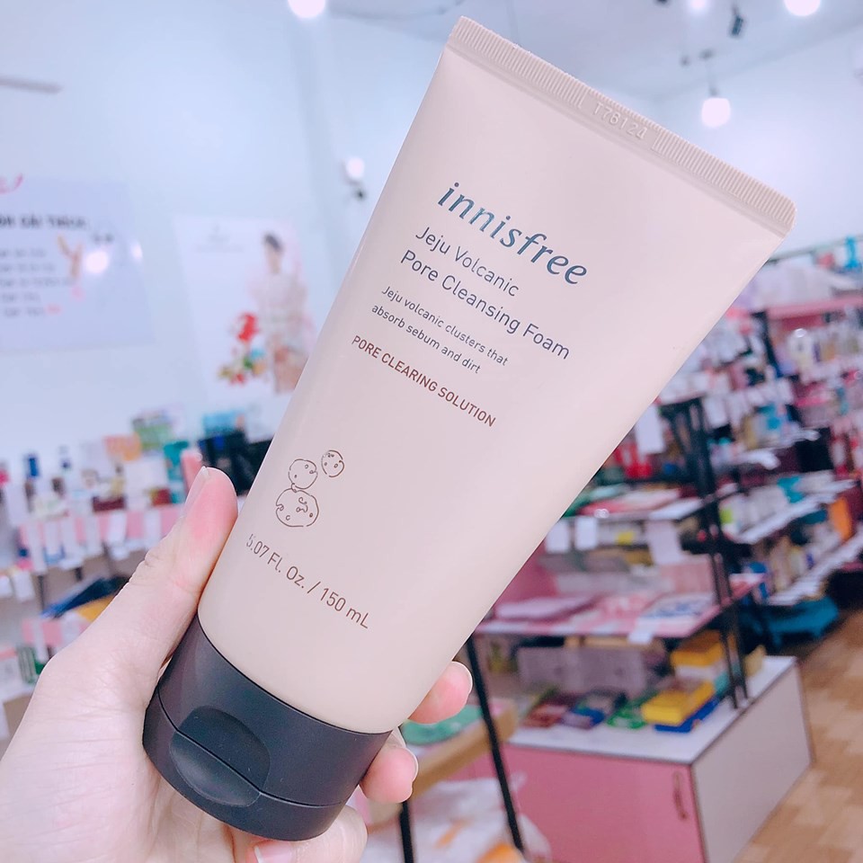 Sữa rửa mặt cho da dầu – Innisfree JEJU VOLCANIC PORE CLEANSING FOAM 150ml | BigBuy360 - bigbuy360.vn
