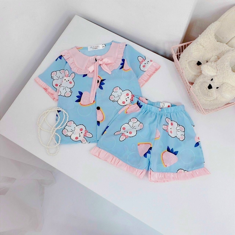 Bộ Satin cho bé gái