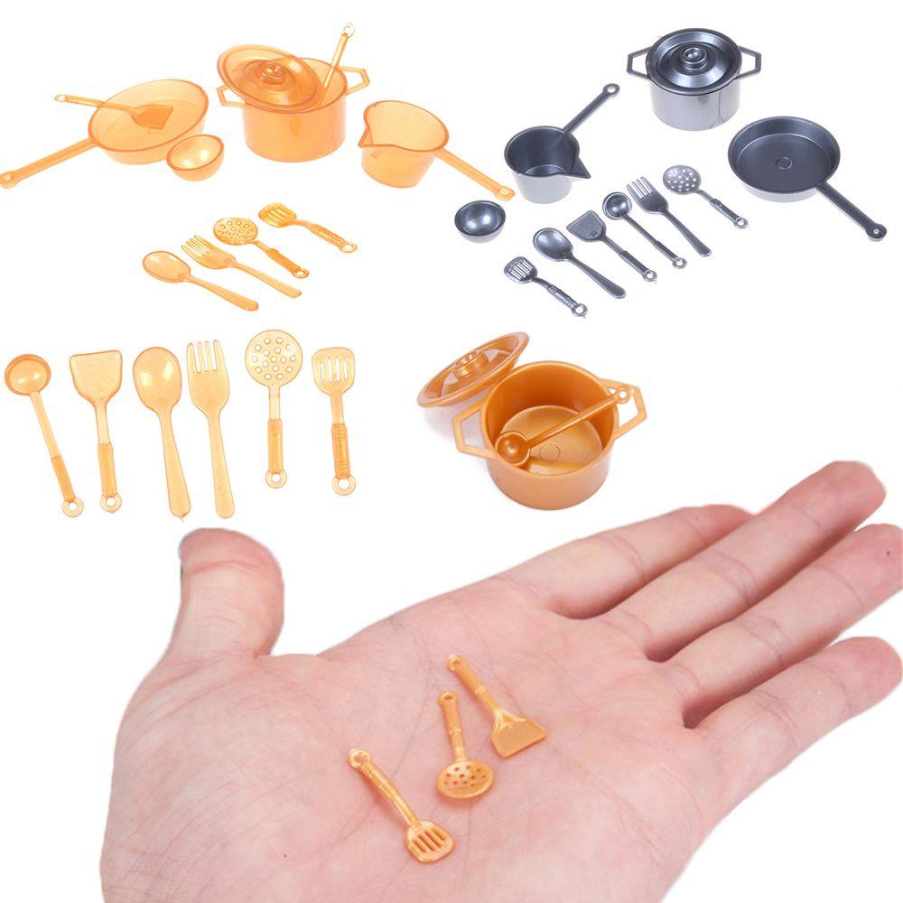Set 10 / 11 Đồ Chơi Nhà Bếp Mini Tỉ Lệ 1: 12