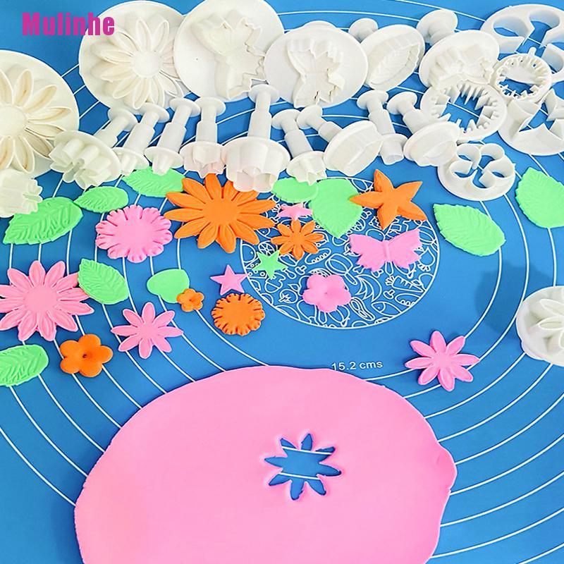 Bộ 33 Khuôn Nhấn Tạo Hình Bánh Quy DIY