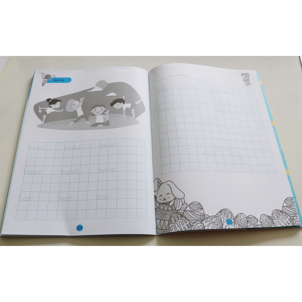 Sách - Bài Tập Bổ Trợ Luyện Viết Tiếng Anh - English Workbook Lớp 1 (Tập 1)