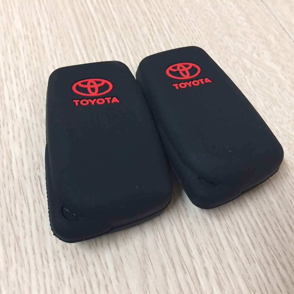 Bao chìa khóa ô tô Toyota Innova 2019 bao silicon