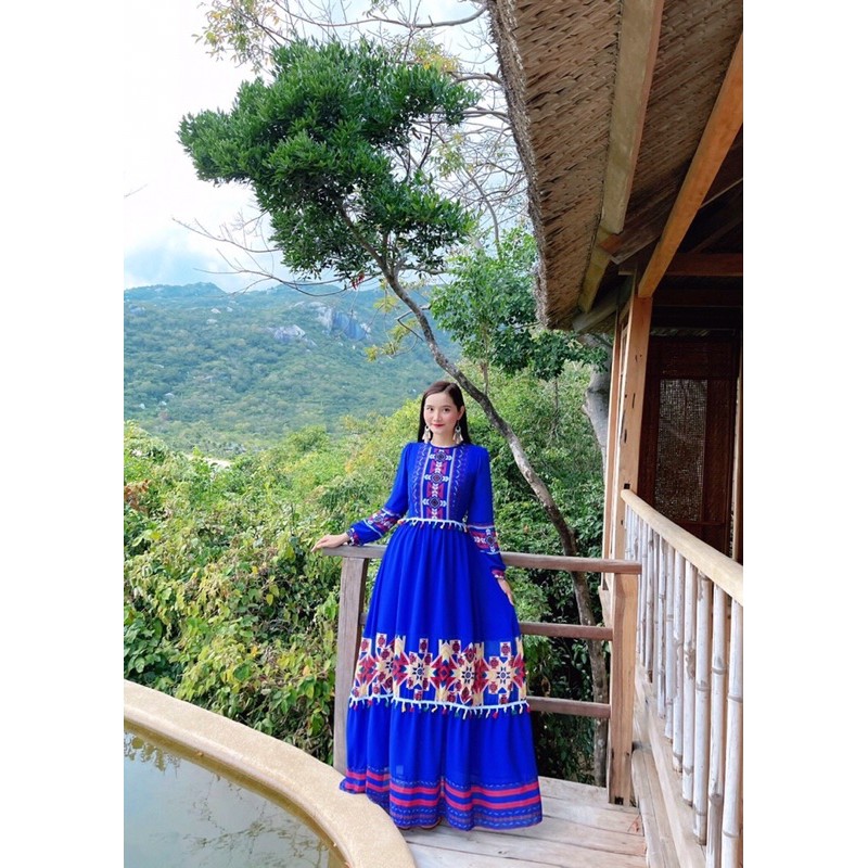 Đầm maxi tay dài viền thổ cẩm boho du lịch chụp hình sống ảo dân tộc thiết kế cao cấp