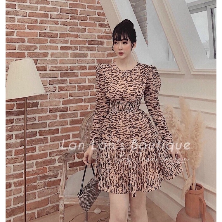 Đầm beo lụa cổ tròn dài tay