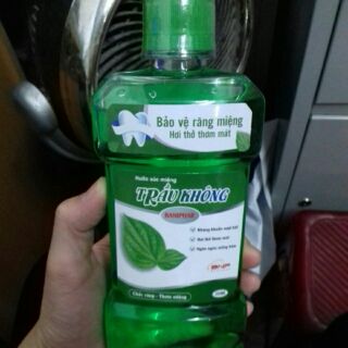 Nước súc miệng trầu không chai 350ml
