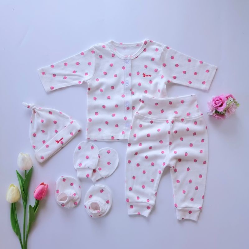 Bộ sơ sinh cao cấp Bunnybaby bao gồm nón vớ