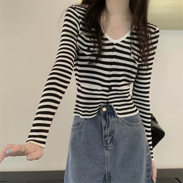 【ZHELIHANGFEI】Áo Cardigan Dệt Kim Tay Dài Cổ Chữ V Lưng Cao Kẻ Sọc Thiết Kế Quyến Rũ