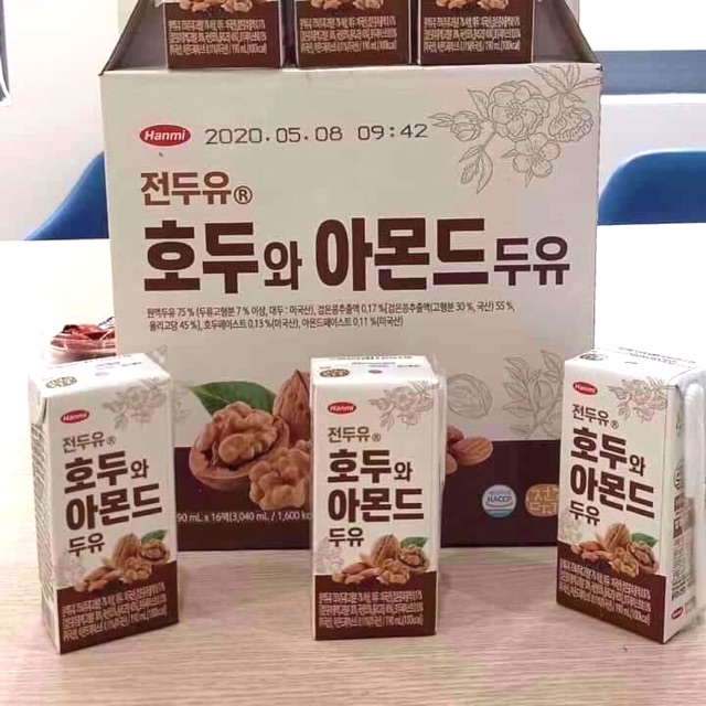 SỮA ÓC CHÓ HẠNH NHÂN HÀN QUỐC