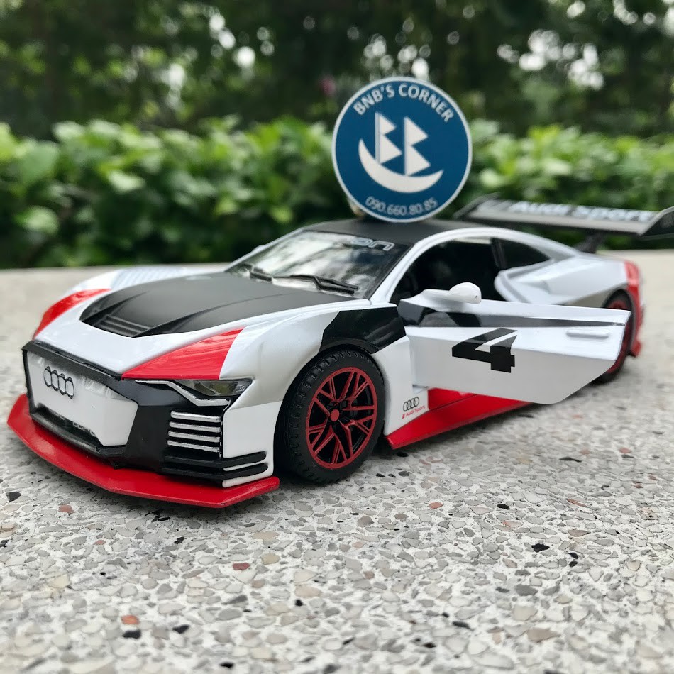 Xe mô hình Audi e-tron Vision GT tỷ lệ 1:32