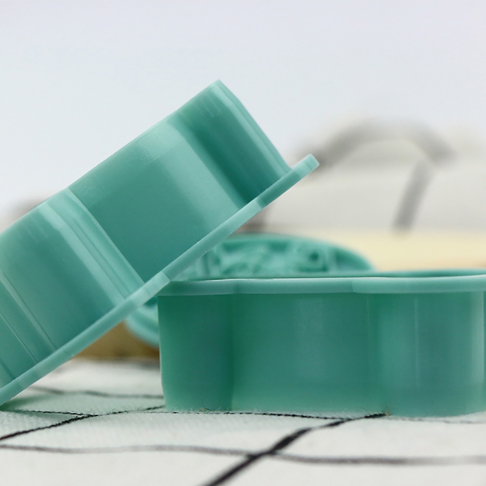 Bộ 6 Khuôn Làm Bánh Quy Tạo Hình 3D Hoạt Hình Đáng Yêu