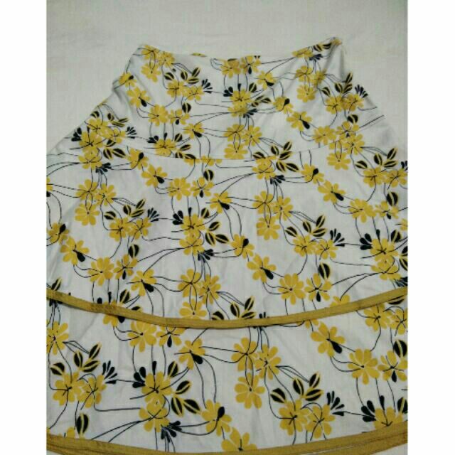 Thanh lý chân váy bút chì nhiều mẫu | BigBuy360 - bigbuy360.vn