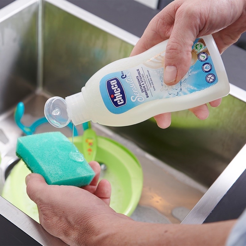 Gel Rửa Bình Chicco Chiết Xuất Dầu Dừa Tự Nhiên 300ml