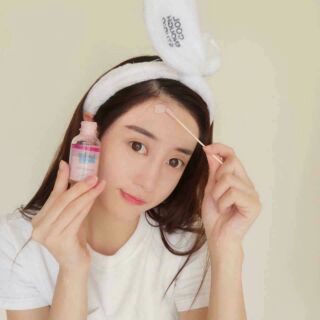 Chấm mụn Bye Bye Blemish