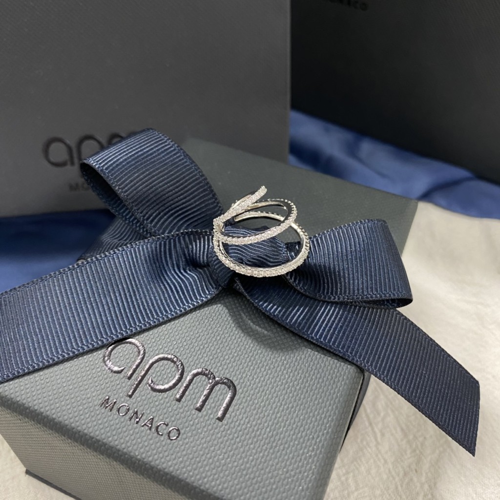 Kẹp tóc ba vòng màu trắng phong cách Monaco mới nhất WITH BOX 2021