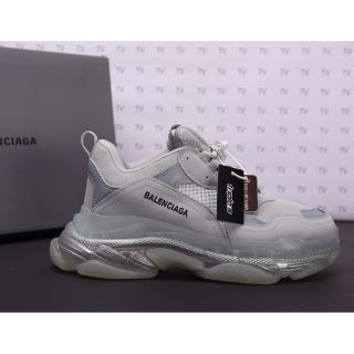 Đế khí Balenciaga trips xám bạc