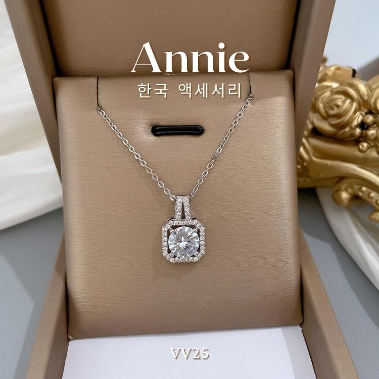 Dây chuyền nữ đính đá mặt đá vuông hottrend cao cấp ( hình chụp thật ) ANNIE VV25