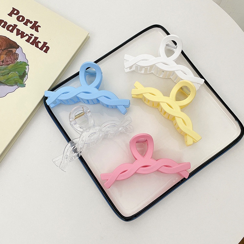 Kẹp Tóc Xoắn Hình Cá Mập Màu Macaron Thời Trang Xuân Hè