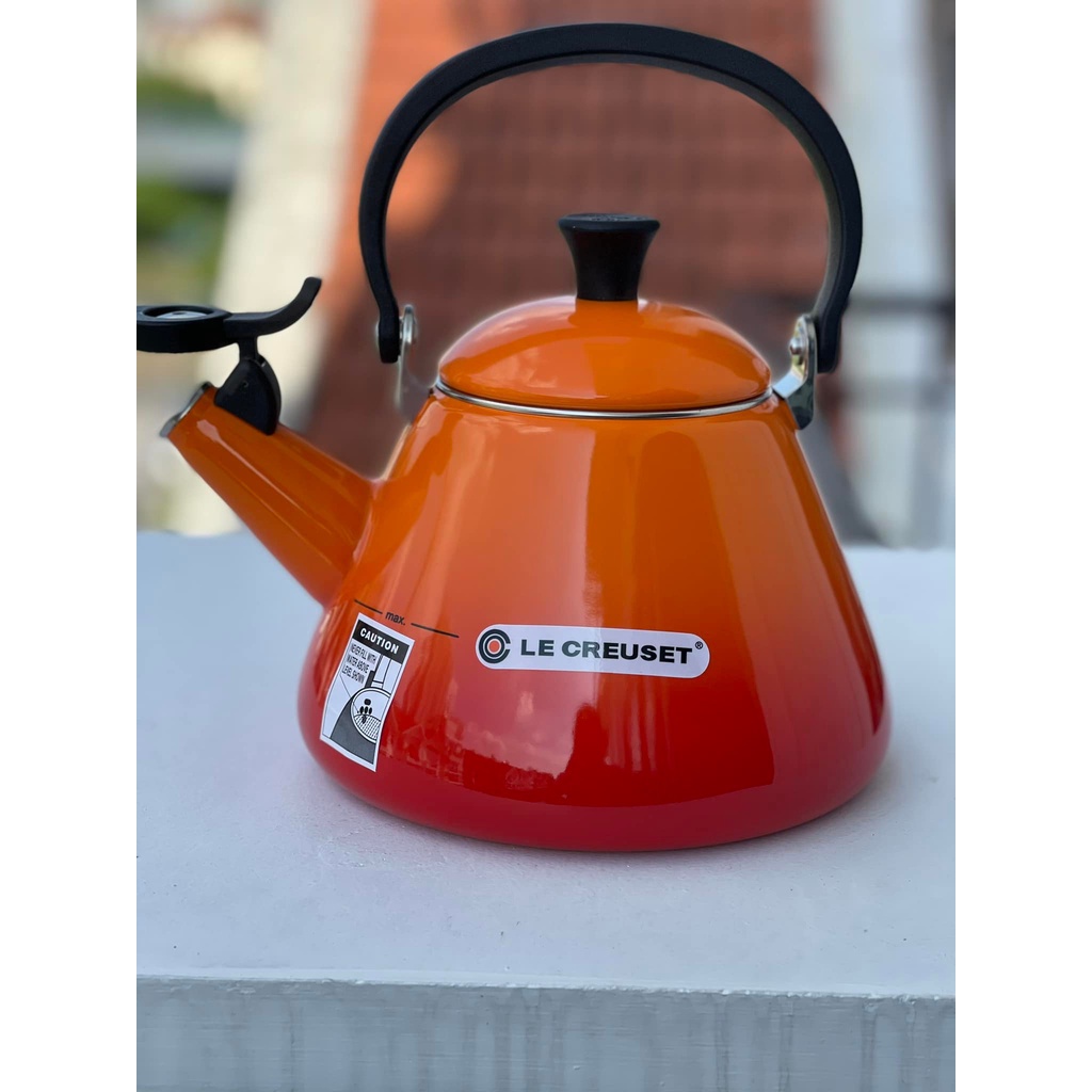 Ấm Đun nước Le Creuset