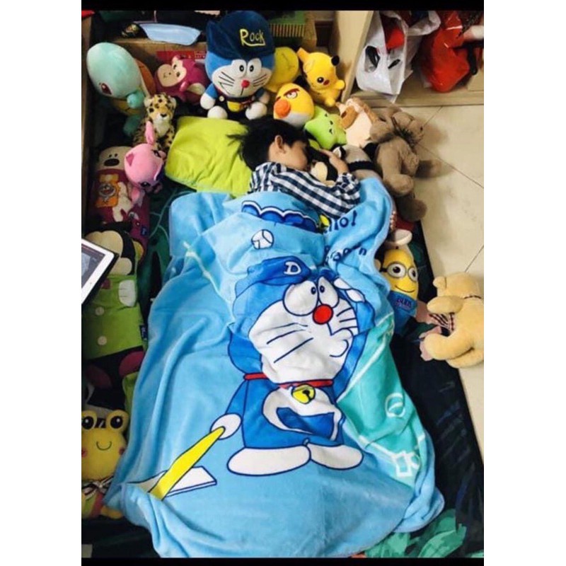Mền chăn tuyết hoạt hình Doremon- Kitty cho bé đi nhà trẻ