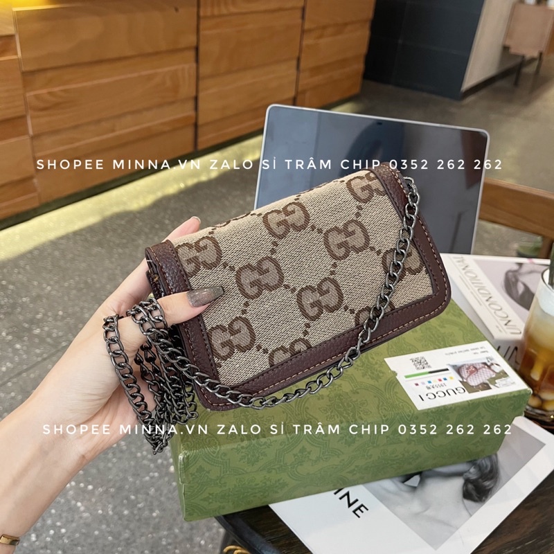 Túi Đeo Chéo Vải Dệt Chữ To Viền Màu Nâu Hàng Đẹp Rẻ