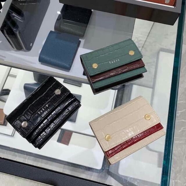 Ví nữ hai khuy vân da cá sấu Full Hộp Full tag đủ 3 màu
