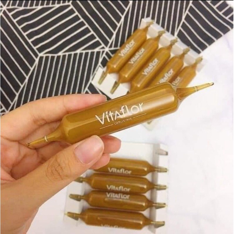 Sữa ong chúa tươi Vitaflor Gelée Royale Bio 1500mg Pháp hộp 20 ống