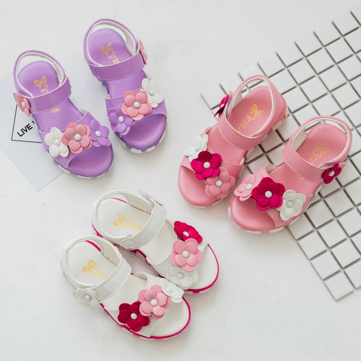 SANDAL BÉ GÁI GẮN HOA SIÊU XINH