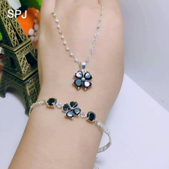 Bộ 4 lá bạc đủ màu