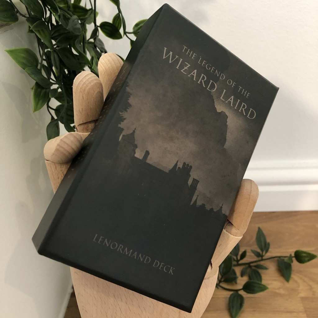 Bài Wizard Laird Lenormand Full Size